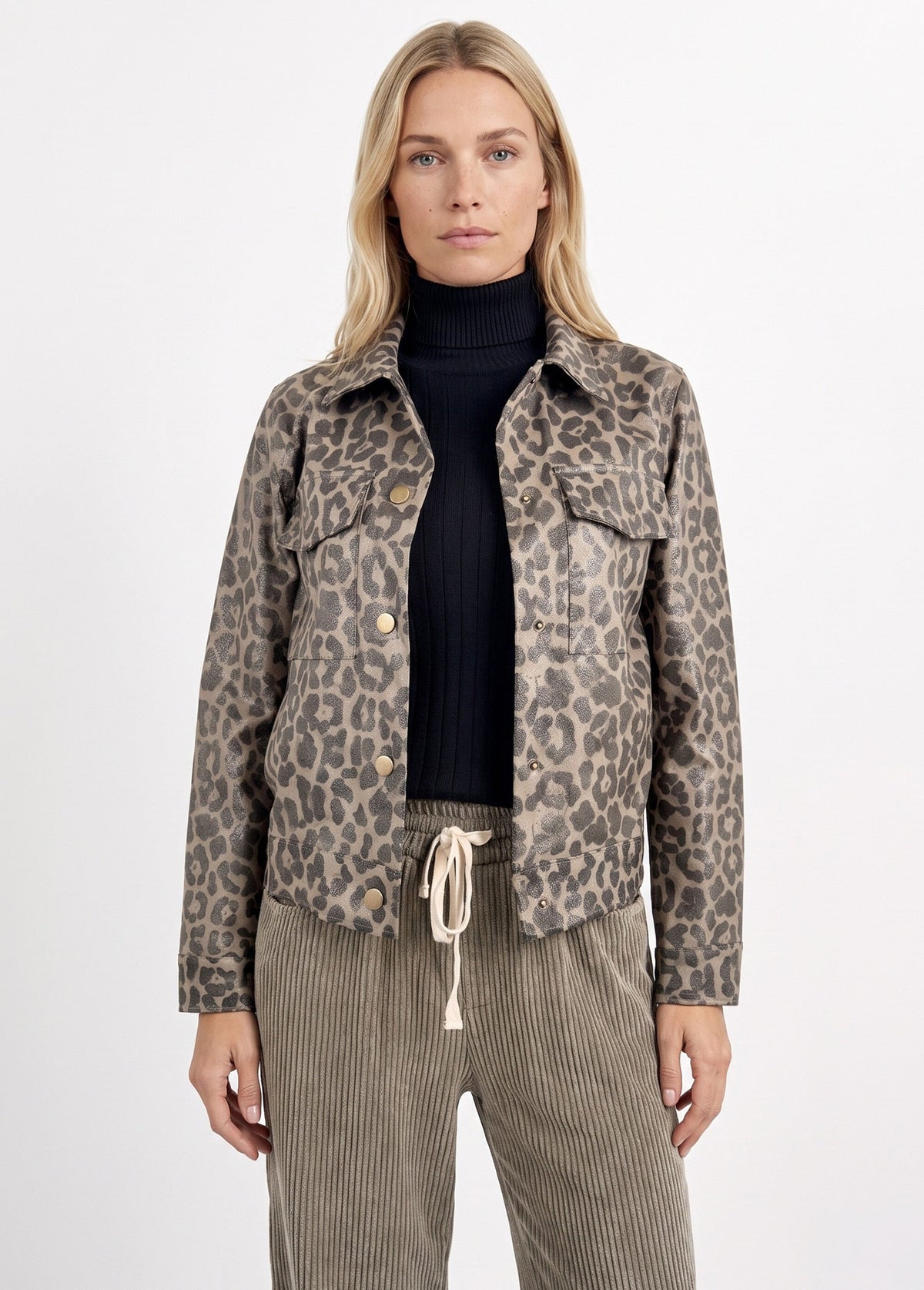 Veste courte en toile motif panthère - Léopard - Orika